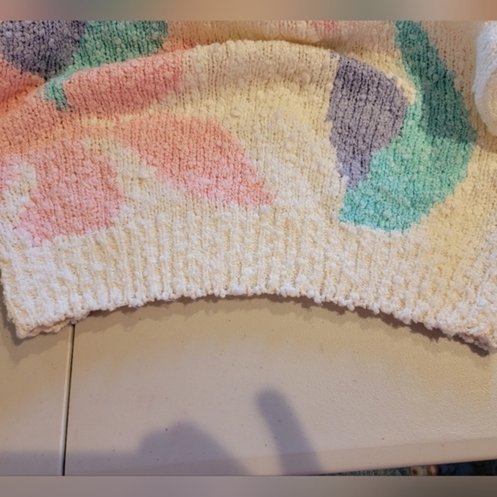 VINTAGE Here's A Hug Acrylic Sweater Cream Pastel Flowers Large - Picture 13 of 16